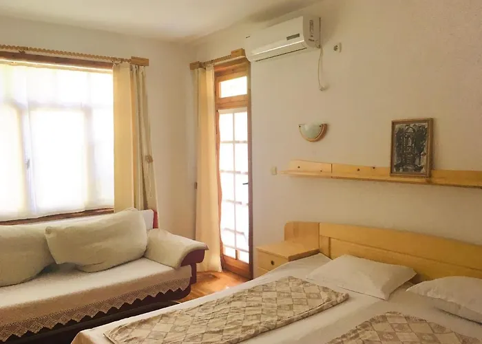 Barbov Casa de hóspedes Obzor